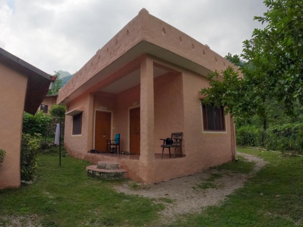 Shiv Shakti Yogpeeth Cottages Rishīkesh Buitenkant foto