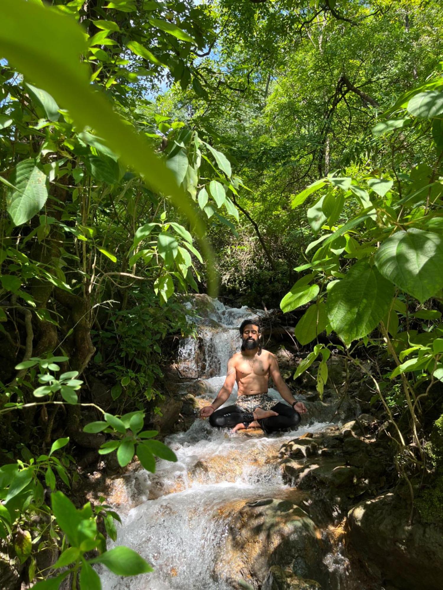 Shiv Shakti Yogpeeth Cottages Rishīkesh Buitenkant foto
