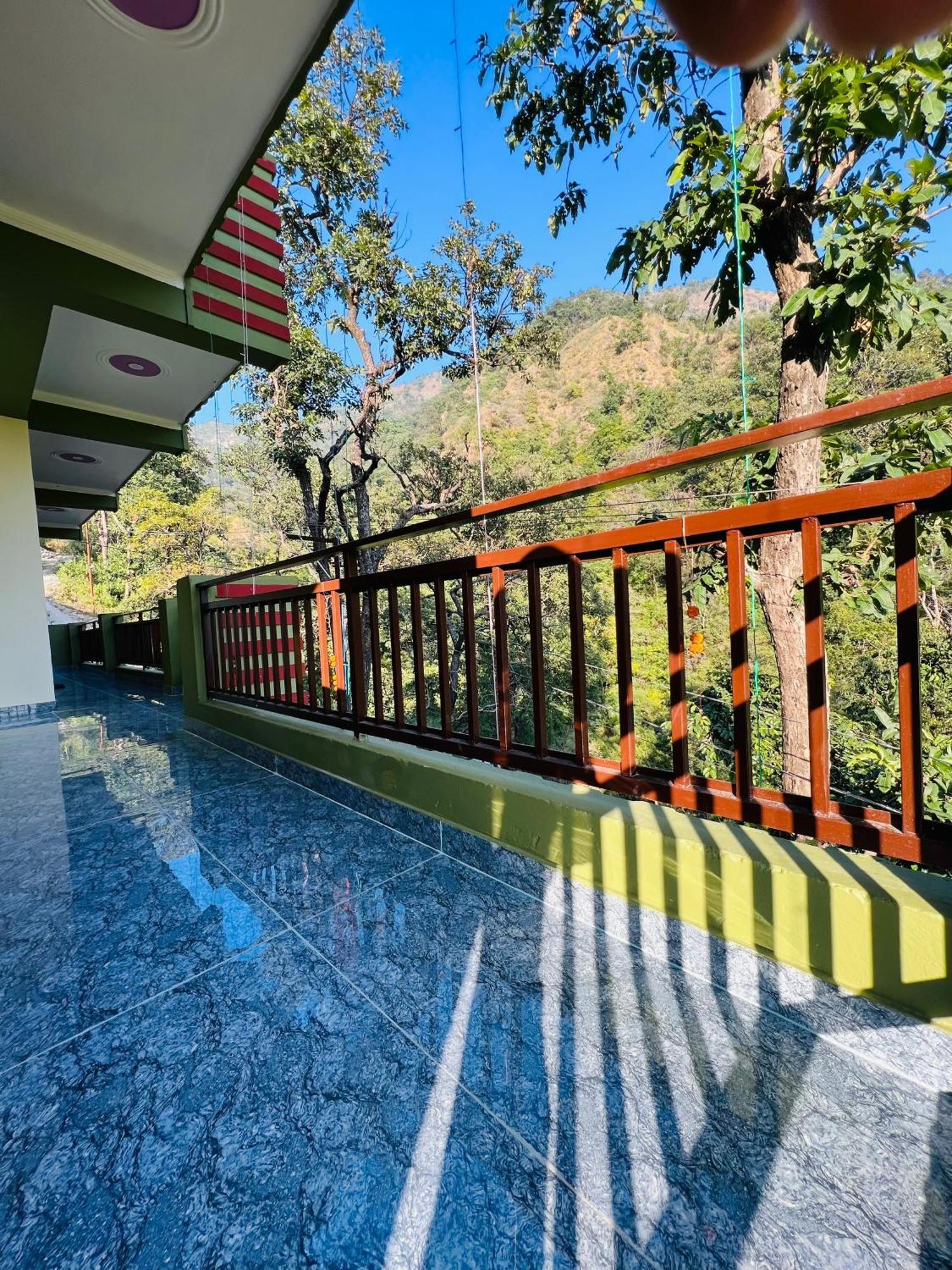 Shiv Shakti Yogpeeth Cottages Rishīkesh Buitenkant foto
