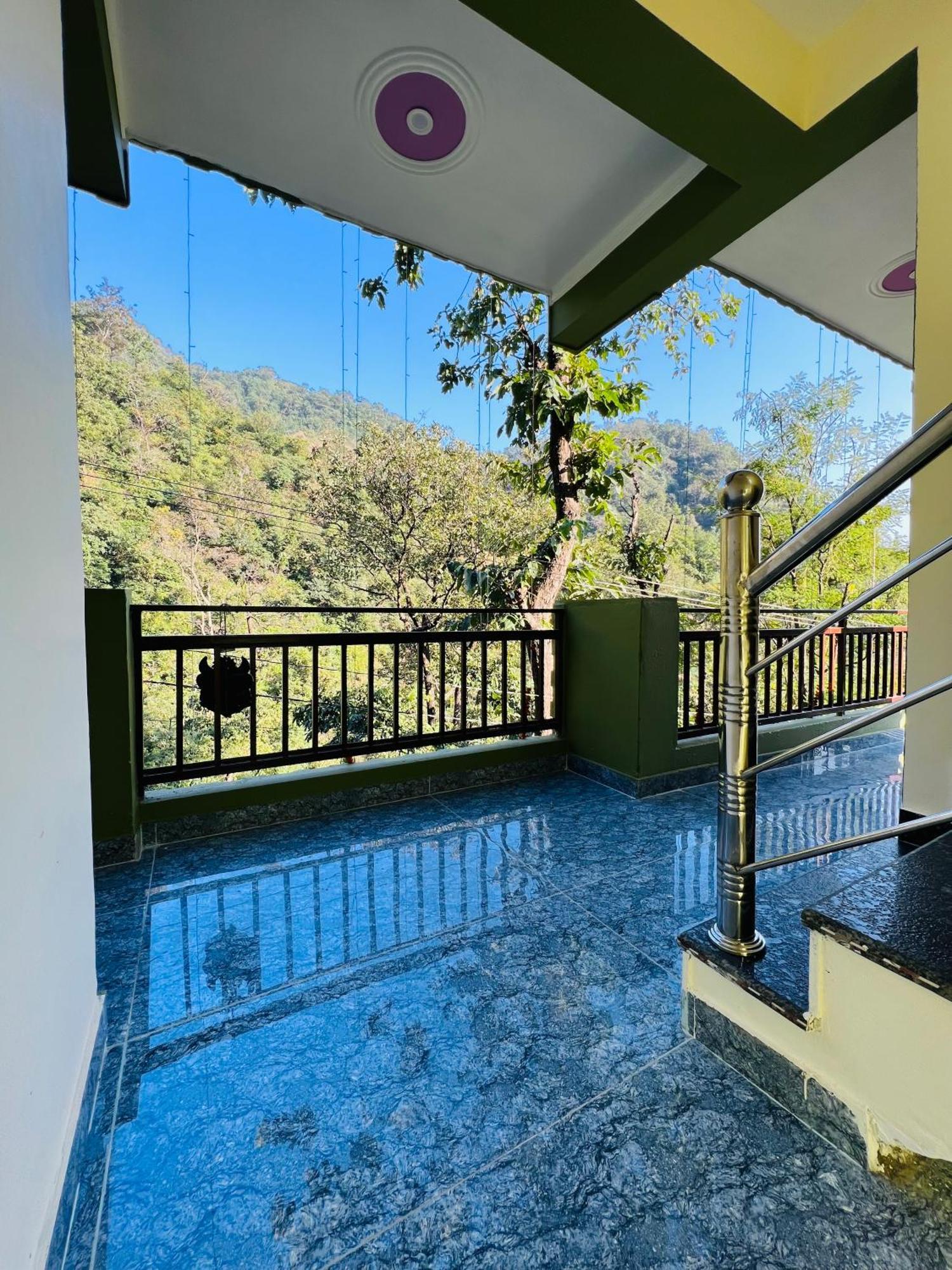 Shiv Shakti Yogpeeth Cottages Rishīkesh Buitenkant foto