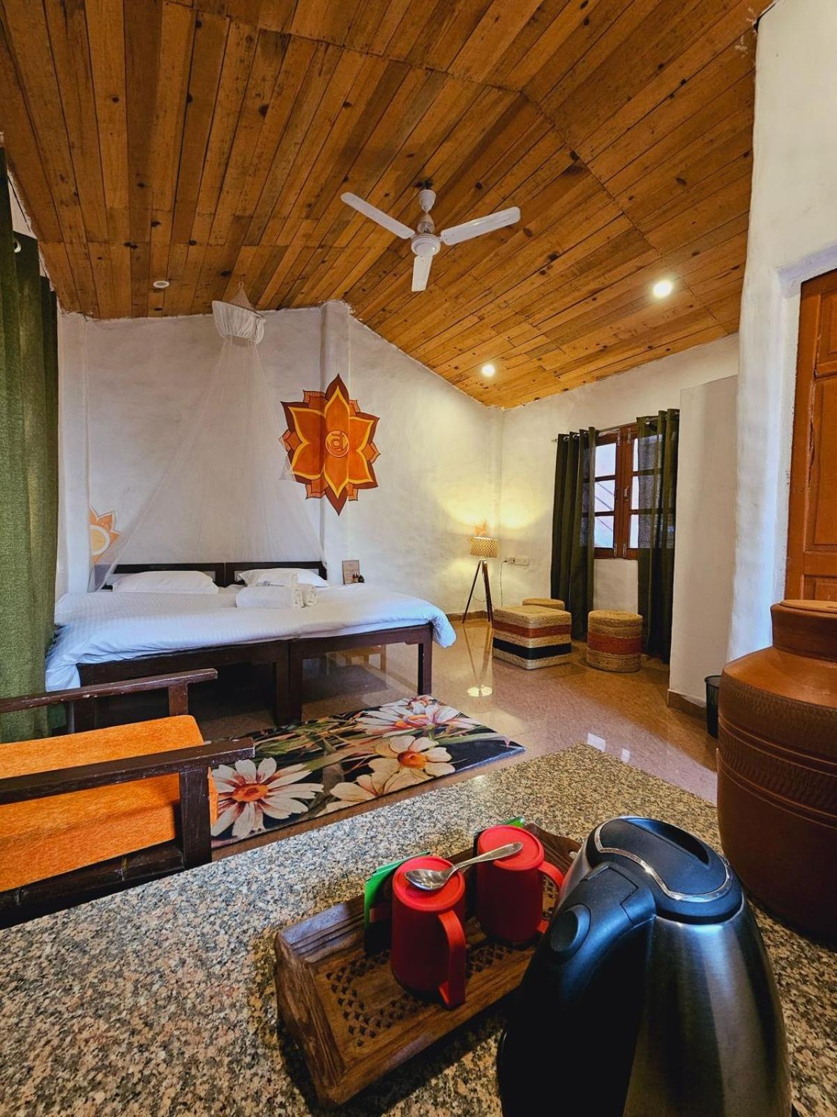 Shiv Shakti Yogpeeth Cottages Rishīkesh Buitenkant foto